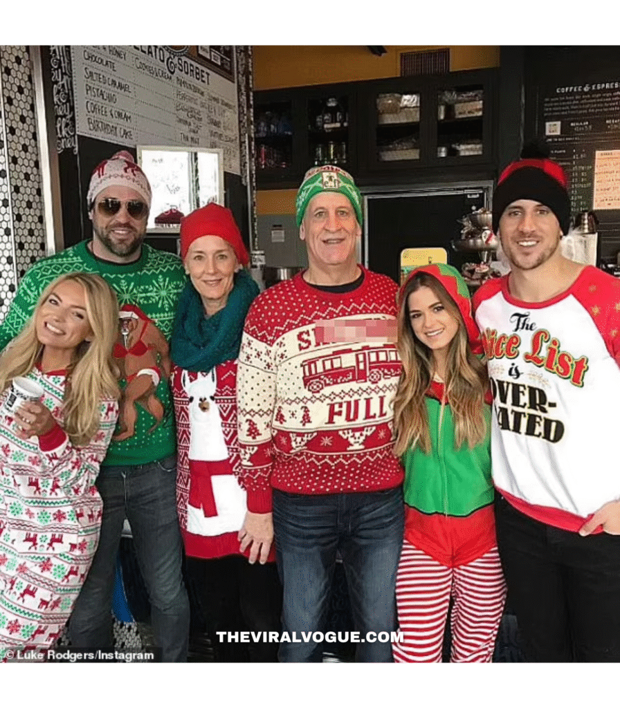 Aaron Rodgers Net Family